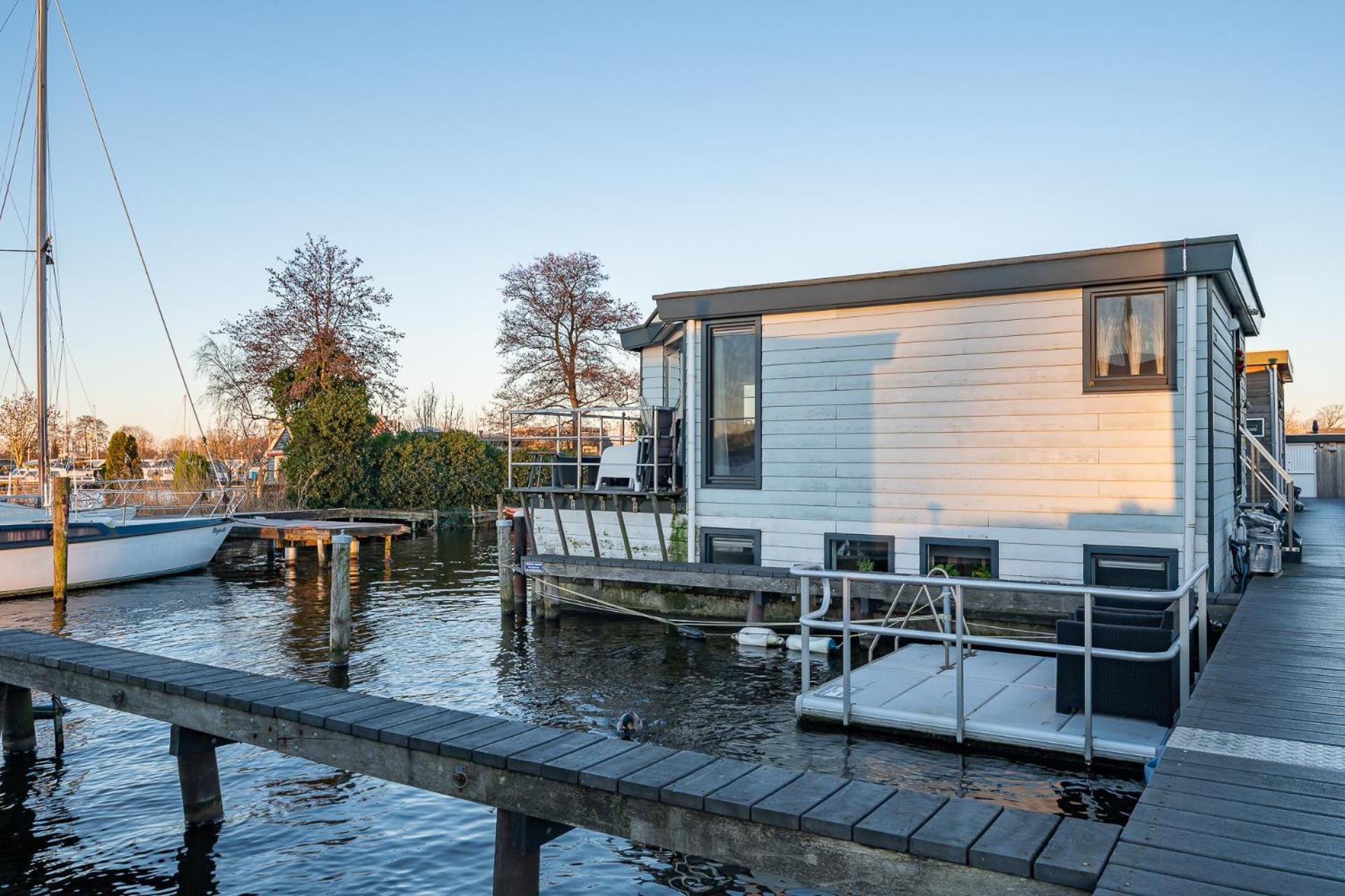 Watervillashiraz Aalsmeer Bagian luar foto